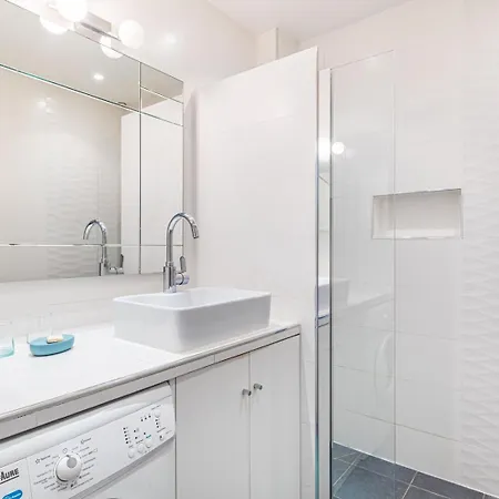 Guestready - Douceur Parisienne Dans Le 15e Arr. Appartamento